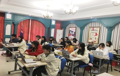 跨越山海，情誼相連 我校越南語(yǔ)專(zhuān)業(yè)師生與越南、韓國(guó)師生國(guó)際文化交流活動(dòng)圓滿(mǎn)落幕